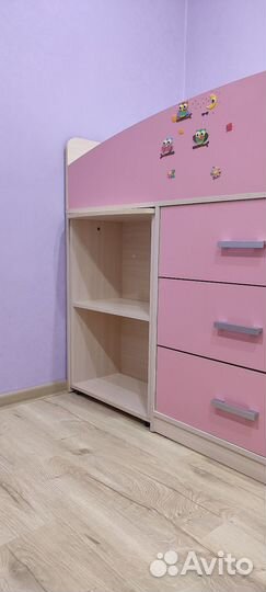 Детская кровать чердак со столом