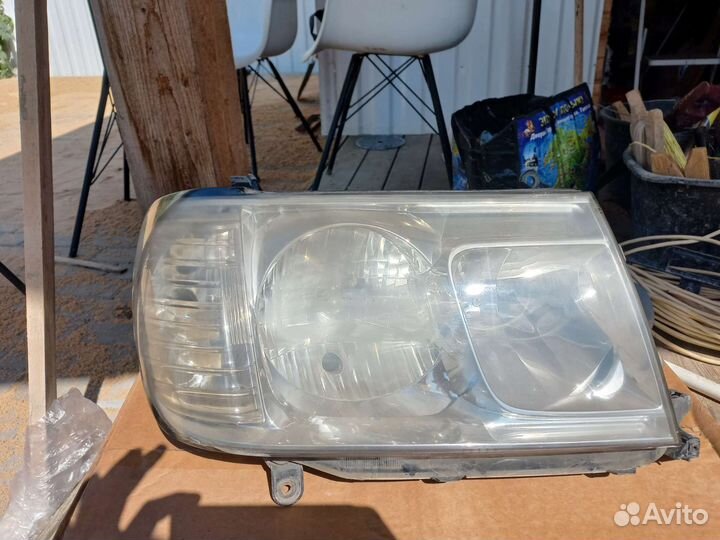 Фары Toyota Land Cruiser 100