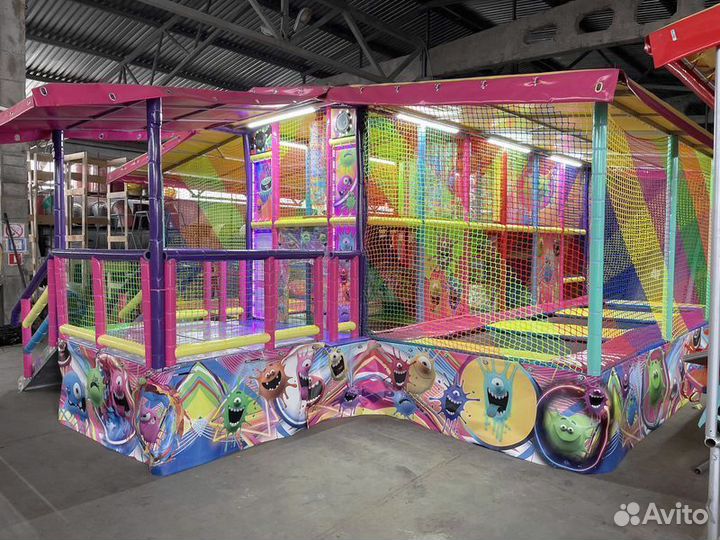 Мобильный лабиринт «Сухой аквапарк»