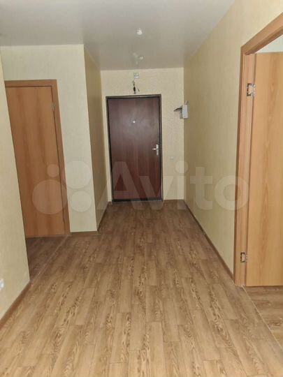 2-к. квартира, 60,1 м², 1/18 эт.