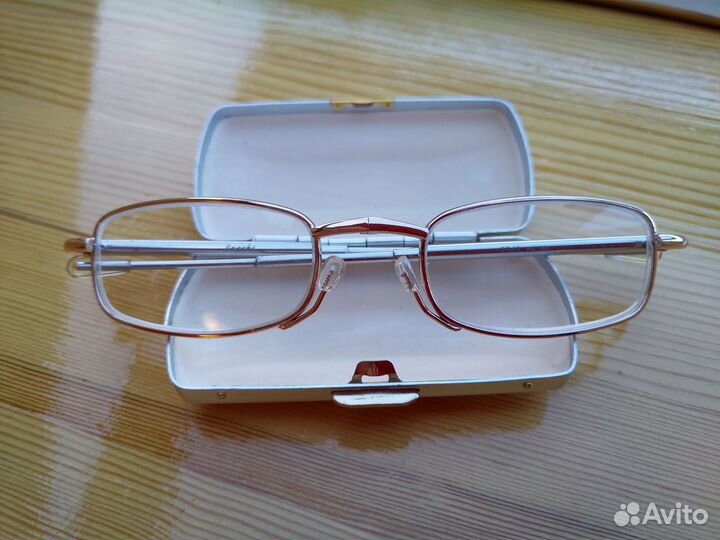 Готовые очки Dacchi +4.00