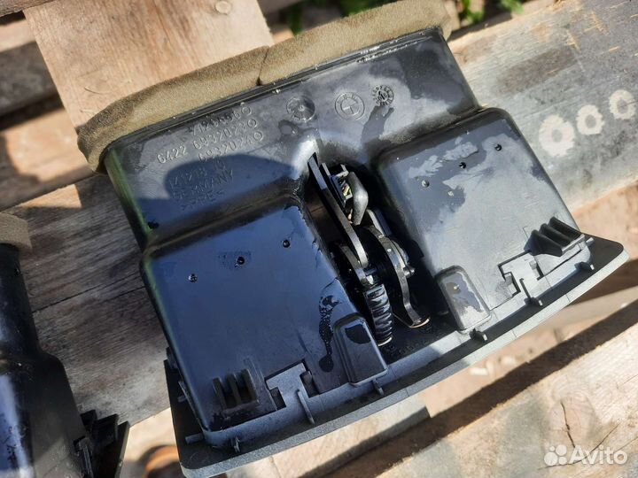 Воздуховод салона задний бмв 5 е60