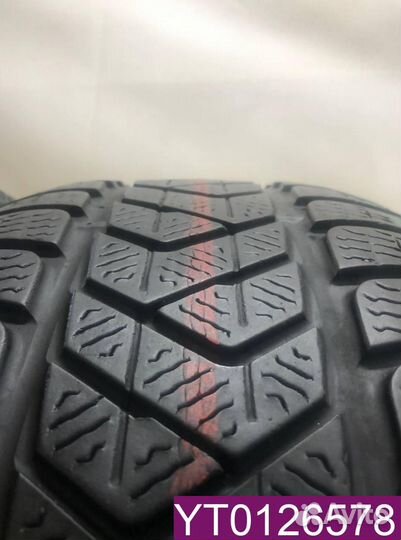 Pirelli Winter Sottozero 3 245/45 R19 102V