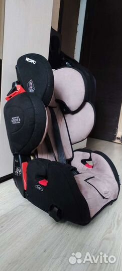 Детское кресло в автомобиль Recaro