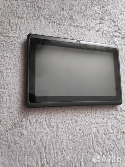 Планшет iRru B710B