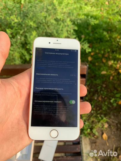 iPhone 8, 64 ГБ