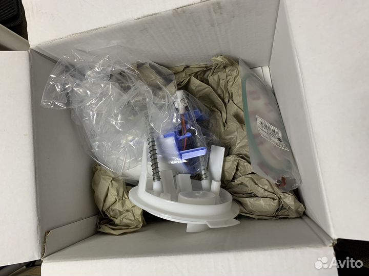 Топливный насос Mercedes-Benz w204, W212