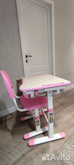 Растущий стол для школьника fundesk