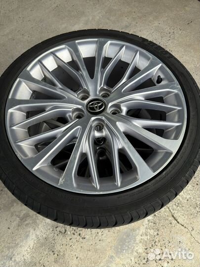 Колеса камри 235/40/18 оригинал