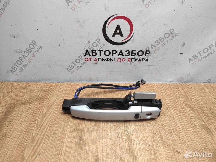 Ручка двери передней наружная правая Nissan Qash