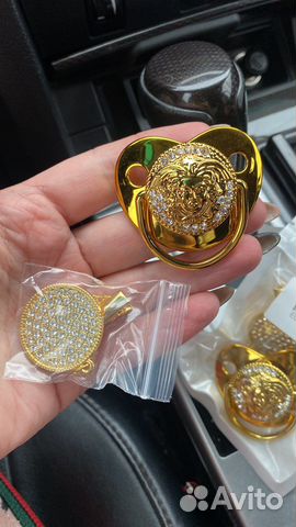 Соски пустышки со стразами