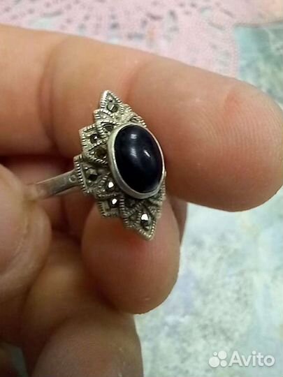 Серебряное кольцо