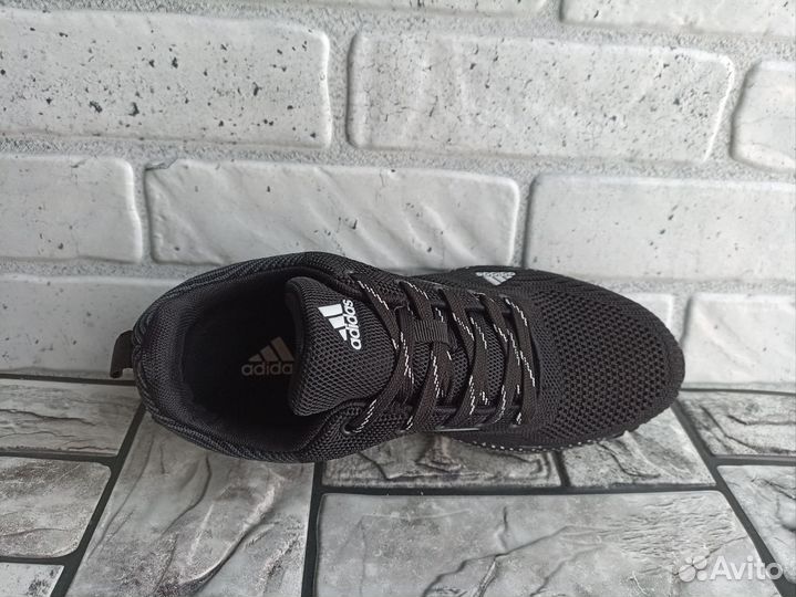 Кроссовки Adidas marathon р41-43