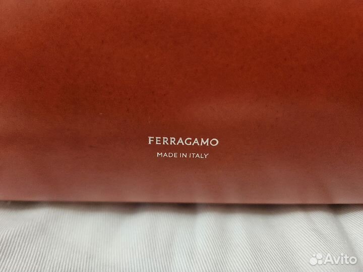 Ferragamo сумка оригинал новая