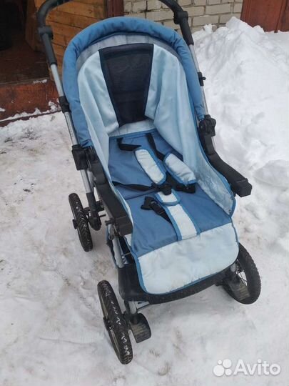 Прогулочная коляска