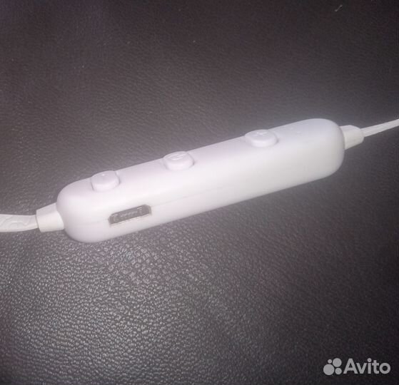 Наушники беспроводные спортивные на шею Kin