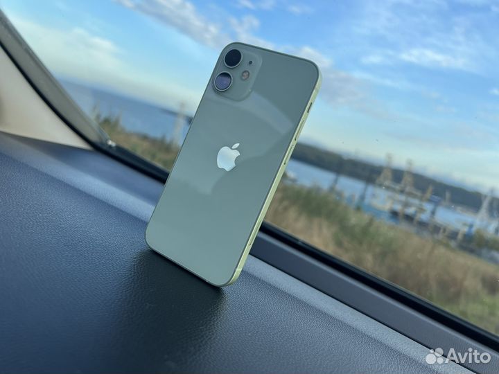 iPhone 12 mini, 64 ГБ