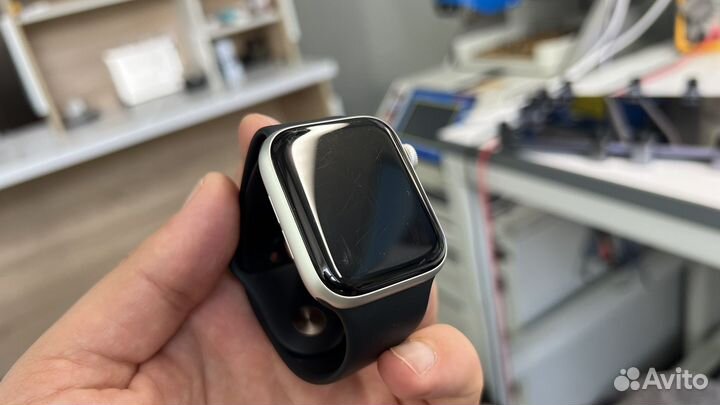 Apple Watch SE 44 silver