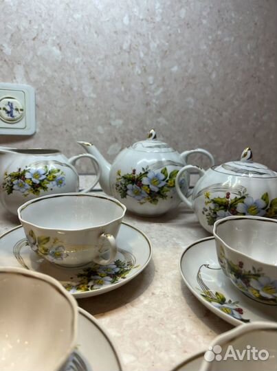 Сервиз чайный фарфоровый на 6 персон