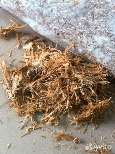 Грибная мульча, удобрение, солома, блоки