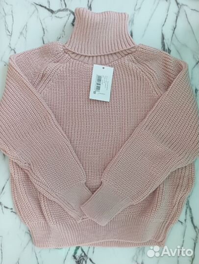 Свитер женский