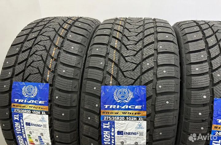 Tri Ace Snow White II Stud 245/45 R20 и 275/35 R20 112V