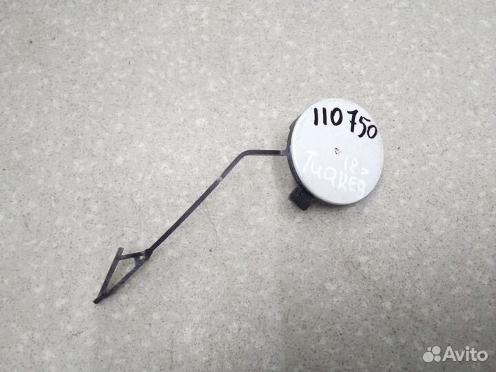 Заглушка буксировочного крюка VW Touareg 2018