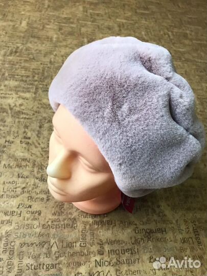 Головные уборы,перчатки и палантины