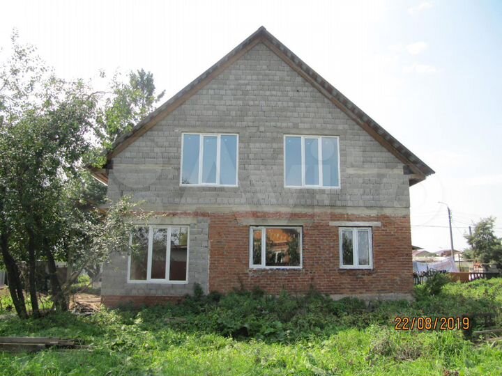 Дом 140 м² на участке 11 сот.