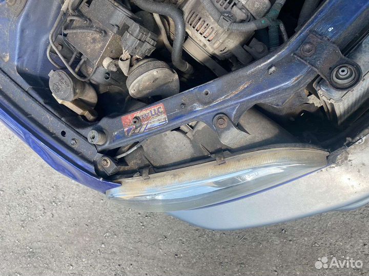 Запчасти на toyota rav4