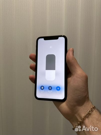 iPhone Xr, 128 ГБ