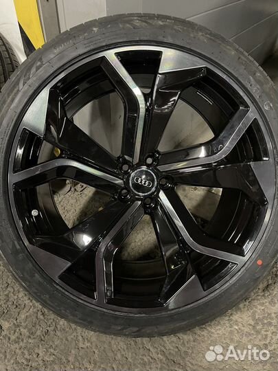 Колеса на audi Q7 r22