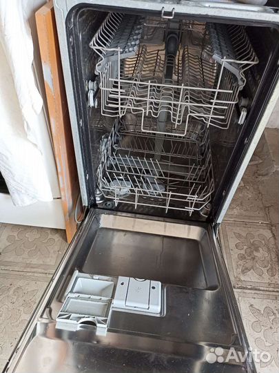 Посудомоечная машина Electrolux 45 встраиваемая
