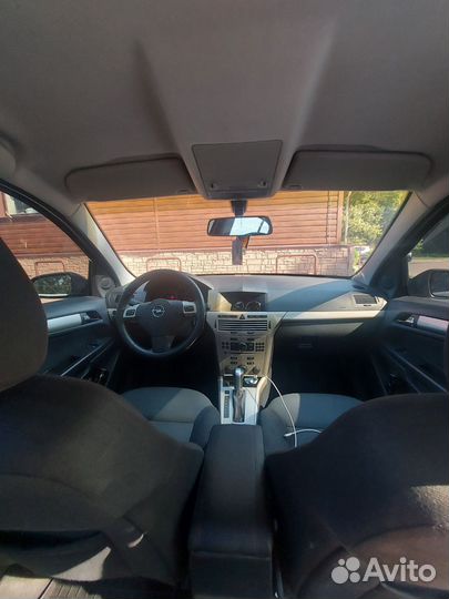 Opel Astra 1.8 AT, 2007, 130 000 км