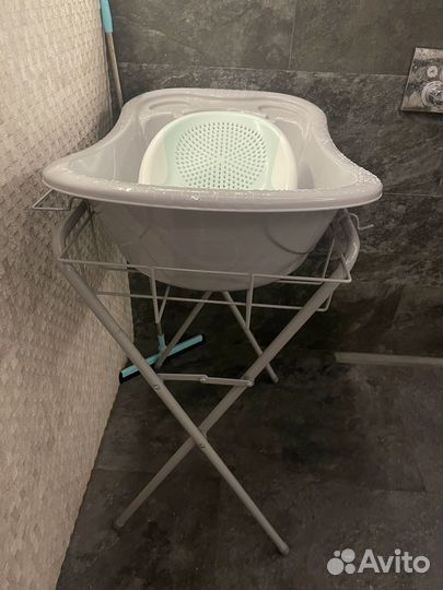 Ванночка с подставкой