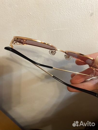 Солнцезащитные очки