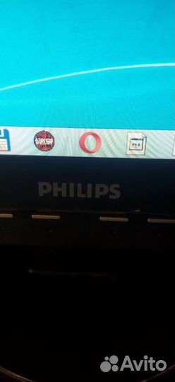 Монитор Philips