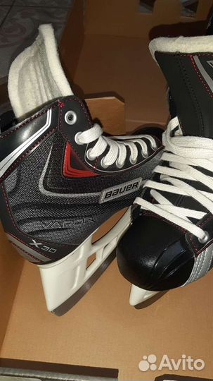 Хоккейные коньки bauer vapor x 30 (новые р. 36,5)