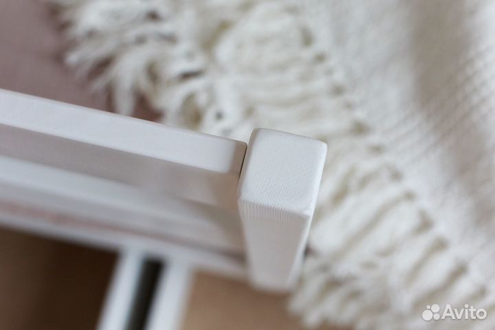 Кровать софа с ящиками белая