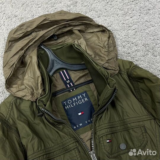 Ветровка Tommy Hilfiger Размер M