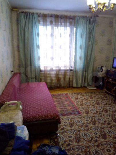 Комната 28,4 м² в 2-к., 1/9 эт.