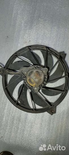 Вентилятор охлаждения радиатора Peugeot 206
