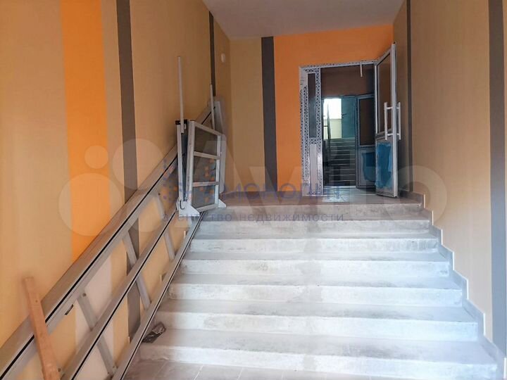 2-к. квартира, 58,4 м², 1/9 эт.