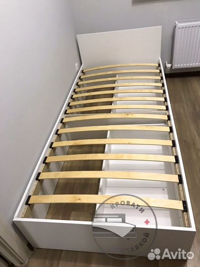 Кровать односпальная