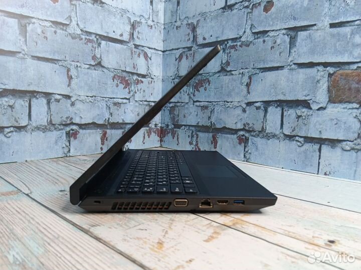 Быстрый ноутбук Lenovo intel/SSD240/6Gb/HD