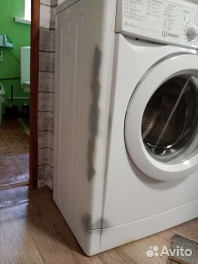 Стиральная машина indesit