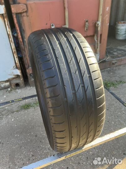 Nokian Tyres Hakka Black 235/50 R18 101Y
