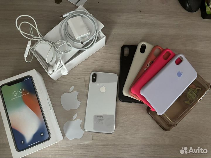 iPhone X, 64 ГБ