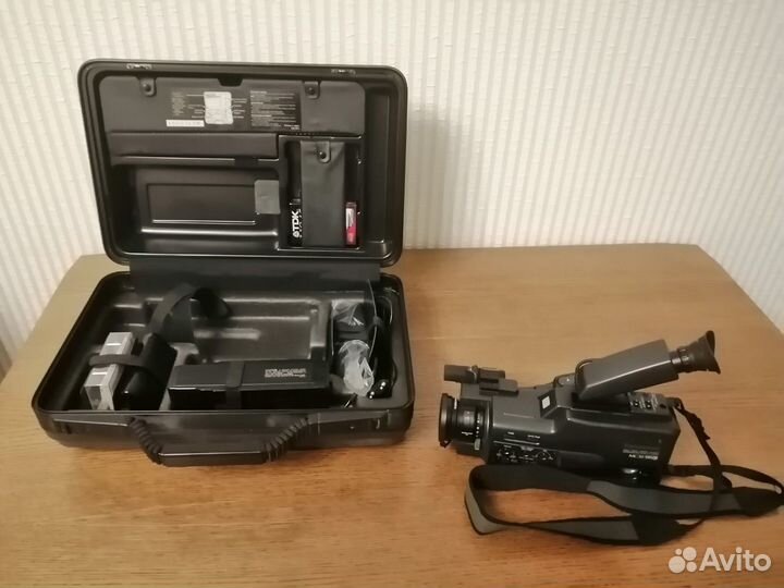 Видеокамера panasonic VNS 30 C