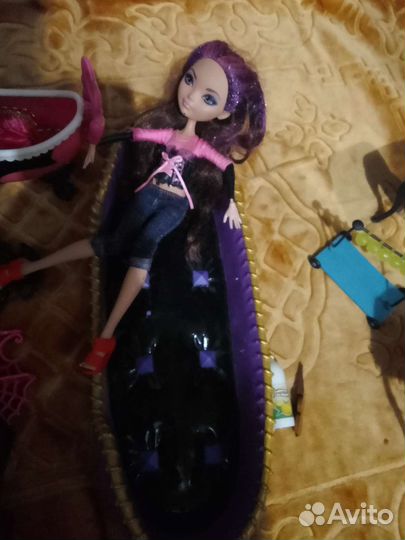Мебель монстр хай и др